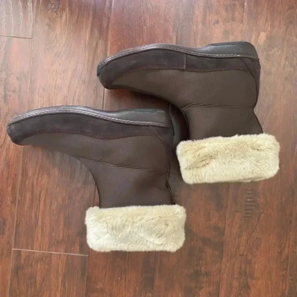 Aetrex Berries Women's Brown Water Resistant Mid Calf Boots Size 10.5
